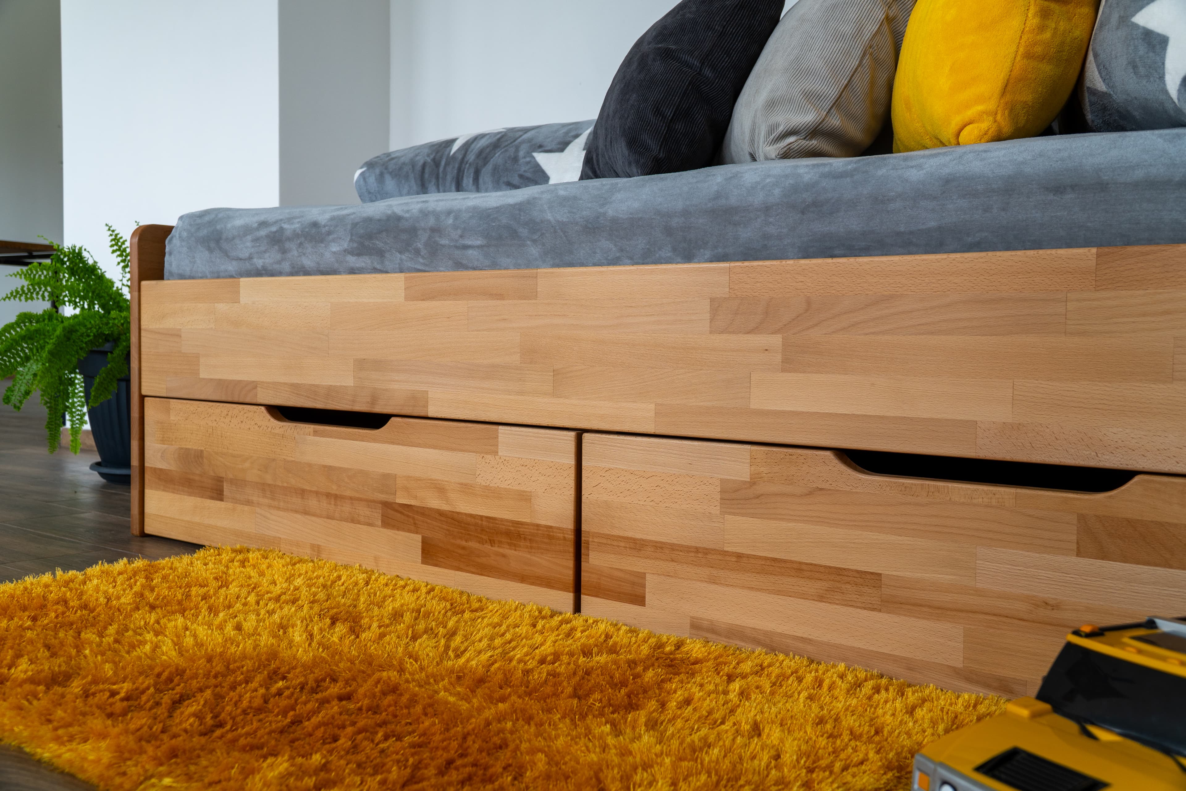 Posteľ Izabel — bočný pohľad